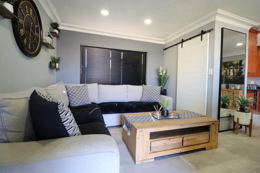 3 Bedroom Property for Sale in Sherwood Eastern Cape